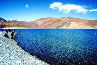 Amazing Ladakh Tour with Pangong