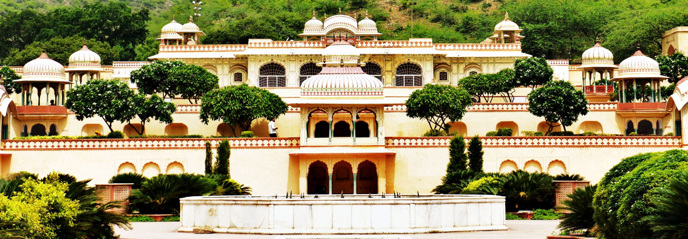 Sisodia Rani Palace Garden